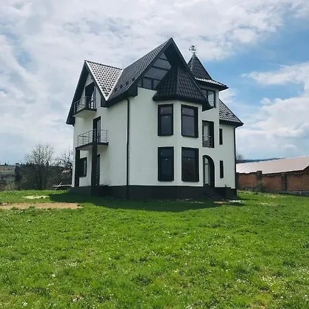 Family Vendégház Vorohta